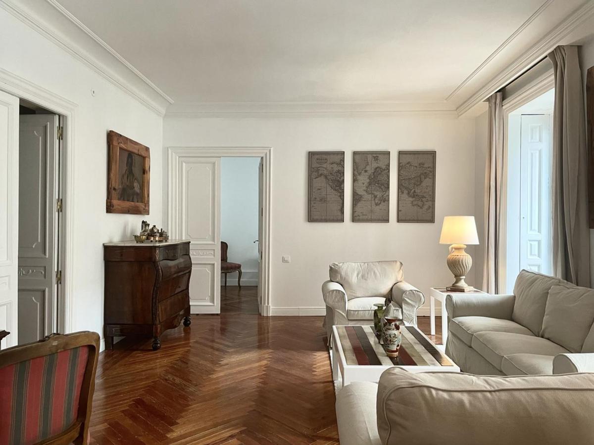Apartamentos Alcala Madrid Luaran gambar