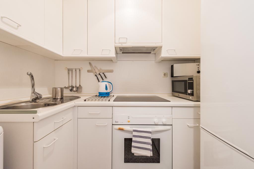 Apartamentos Alcala Madrid Luaran gambar