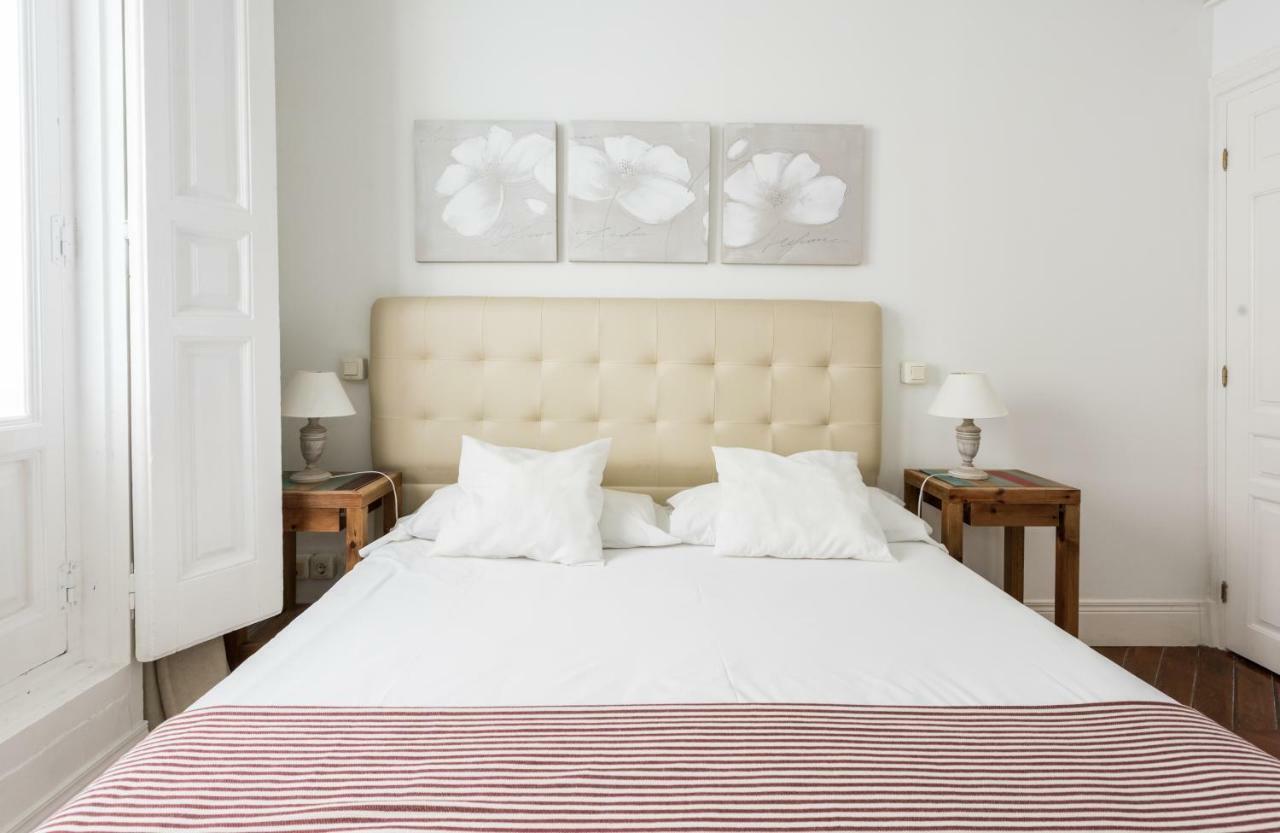 Apartamentos Alcala Madrid Luaran gambar