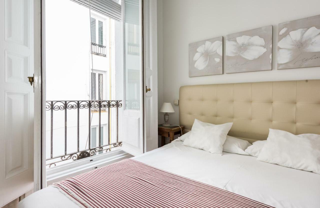 Apartamentos Alcala Madrid Luaran gambar