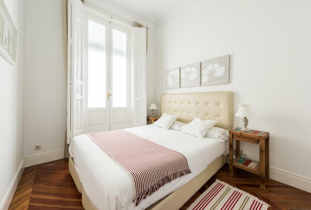 Apartamentos Alcala Madrid Luaran gambar