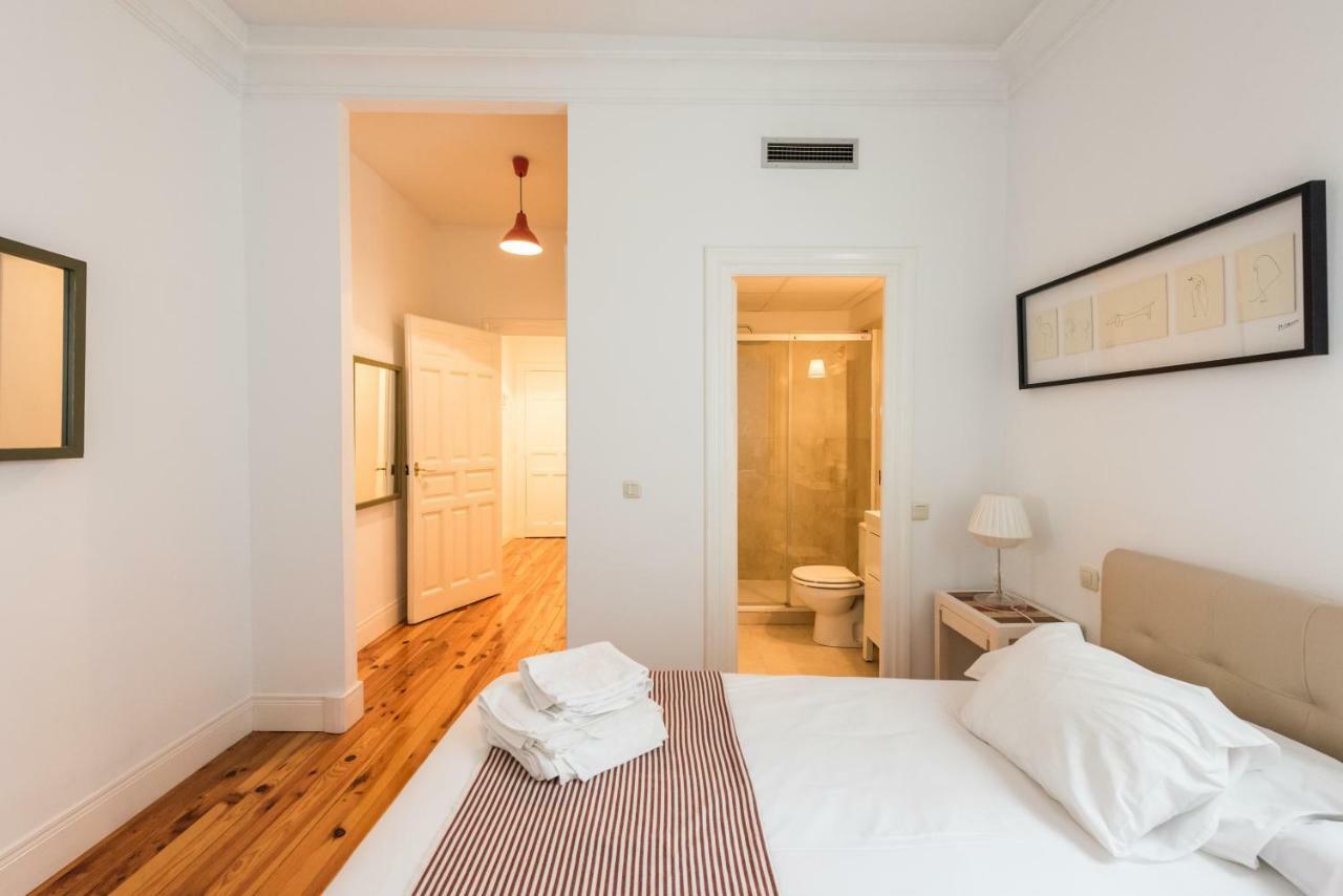 Apartamentos Alcala Madrid Luaran gambar